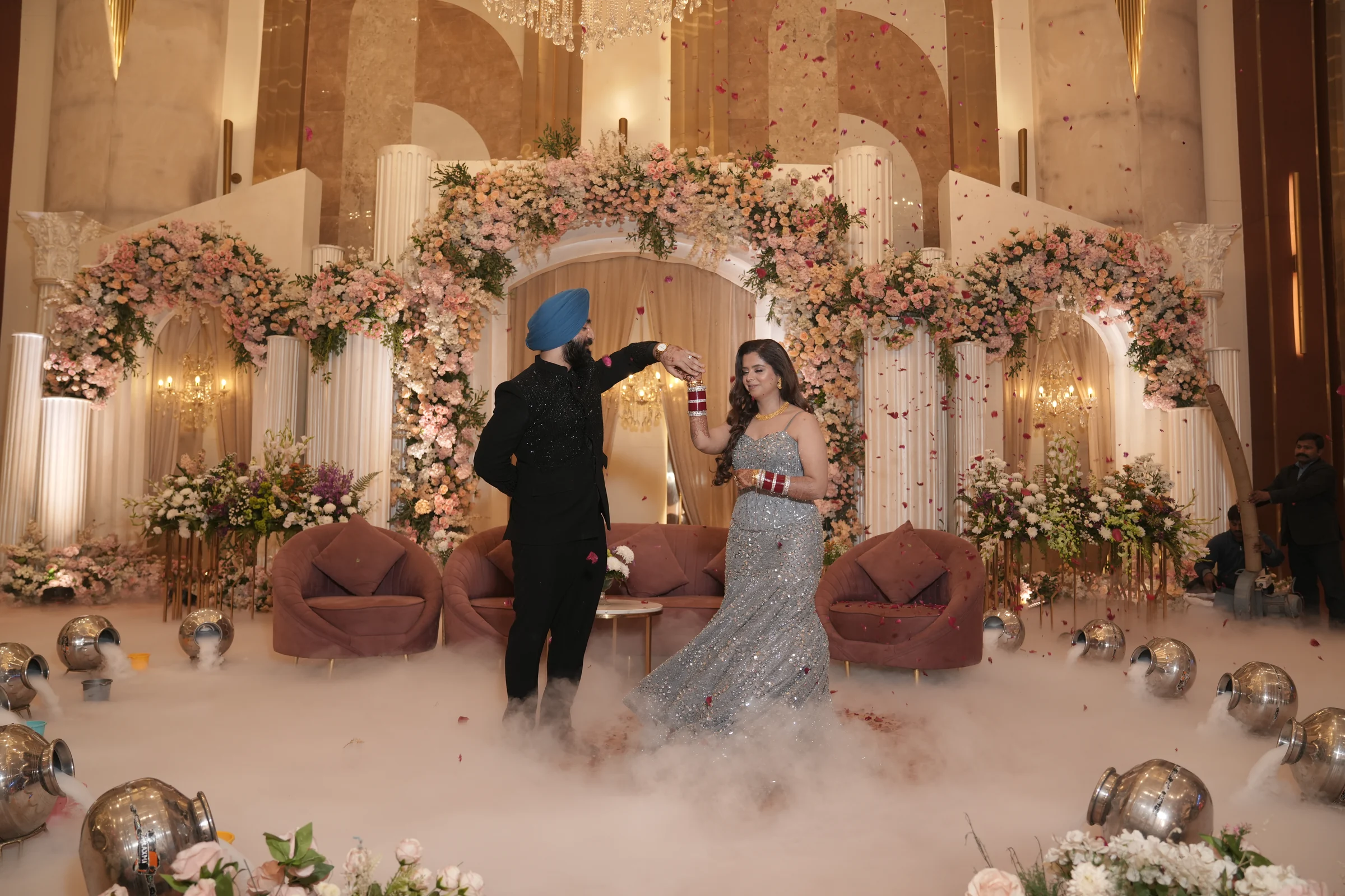 Manvi & Sahej, photo 7